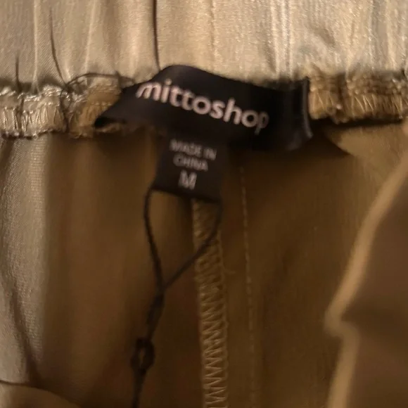 Mittoshop Olive Paperbag Silk Pants | Size M | Boho Chic - Picture 5 of 8